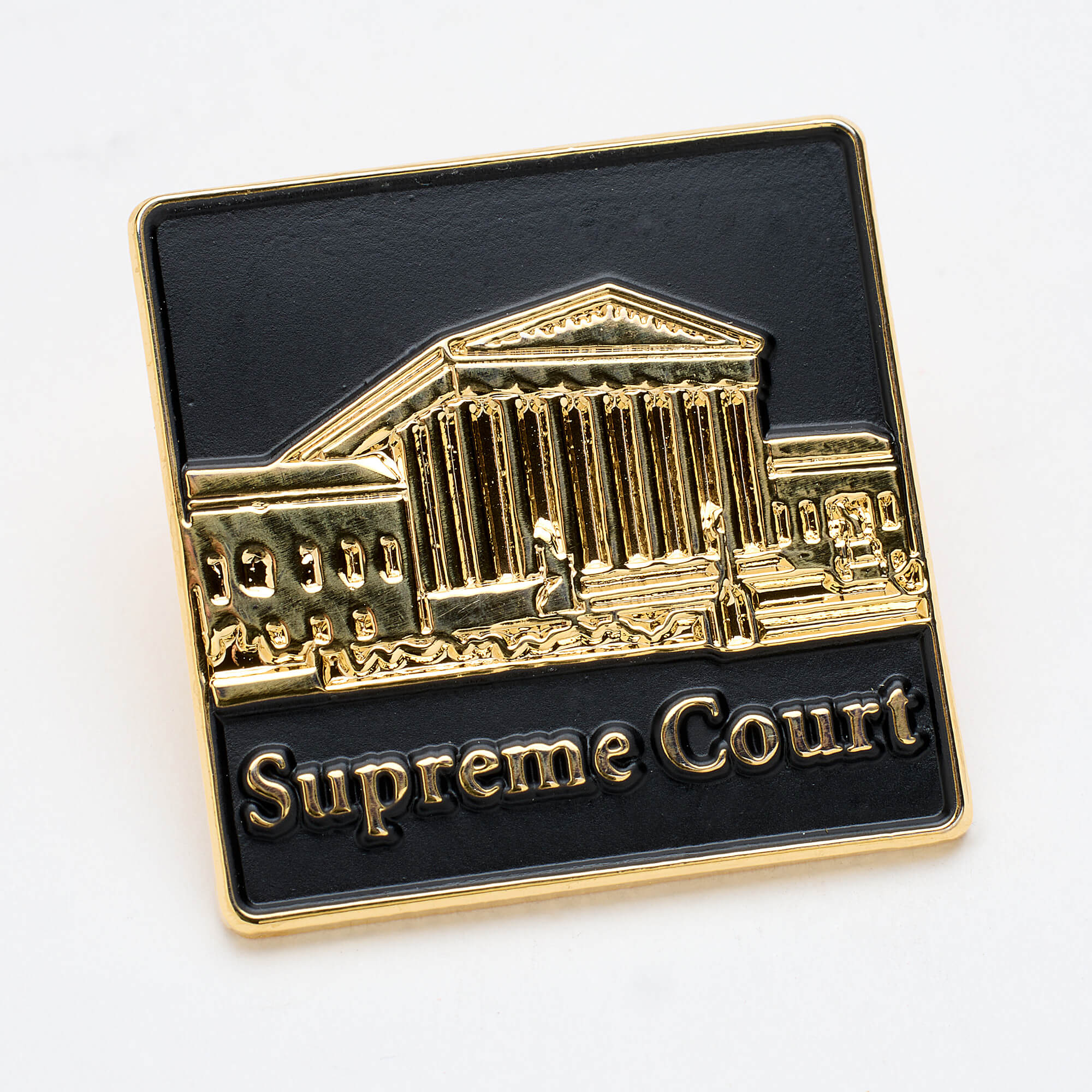 Lapel Pin - Supreme Court Building – Supreme Court Gifts